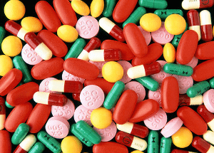 Multi use antibiotic for stockpiling: azithromycin 